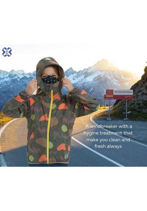 100 nylon windbreaker